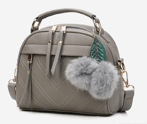 LANLOU bags for women 2019 fashion Hairball women shoulder bag luxury handbags women bags designerCasual crossbody bag for women