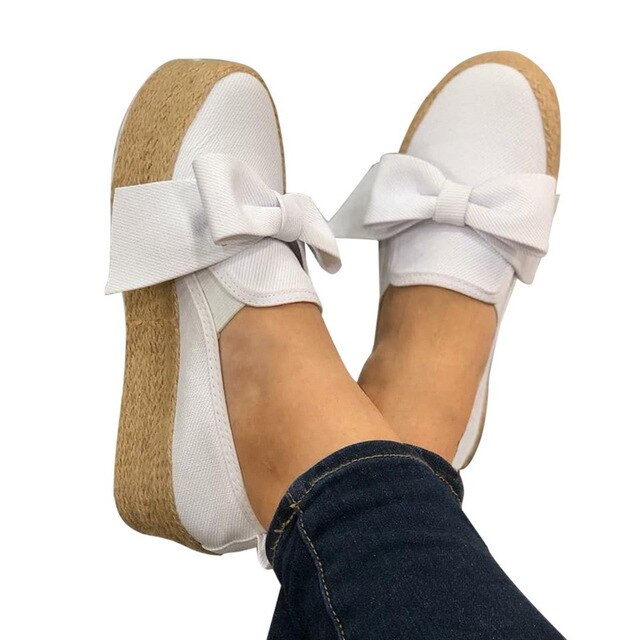 SHUJIN 2019 Spring Women Flats Shoes Platform Sneakers Slip On Flats Leather Suede Ladies Loafers Moccasins Casual Shoes