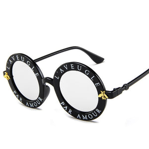 KOTTDO New Vintage Sunglasses Fashion Round Sunglasses Letters Bee Sun Glasses Gafas Oculos Feminino Sunglasses Women 2019