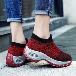 2019 Spring Women Sneakers Shoes Flat Slip on Platform Sneakers for Women Black Breathable Mesh Sock Sneakers Shoes