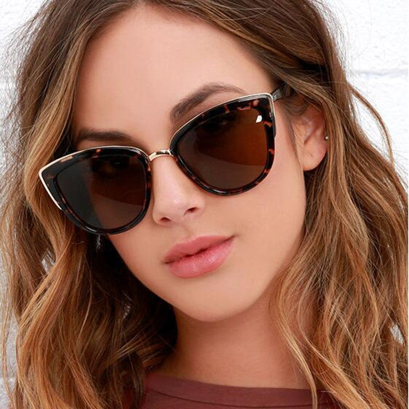 HJYBBSN Classic Cat Eye Sunglasses Women Vintage Large Leopard Gray Sun Glasses Women Shades 2019 Trendy Cat's Eye Glasses UV400